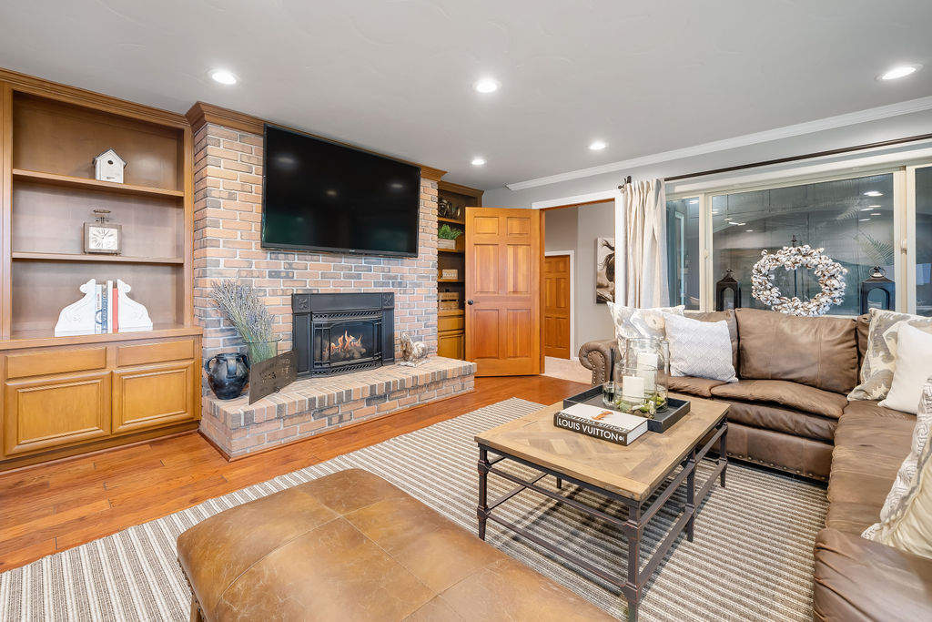 The Ranchhouse interior, view 21
