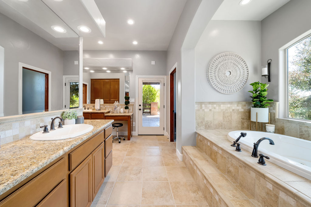 The Ranchhouse interior, view 33
