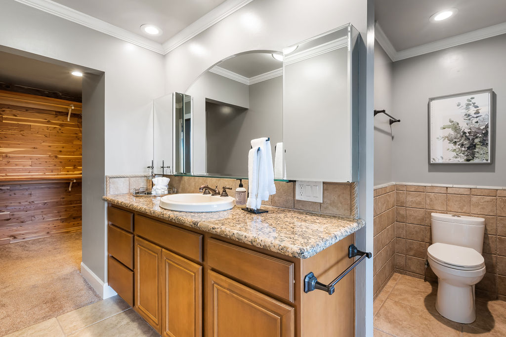 The Ranchhouse interior, view 42