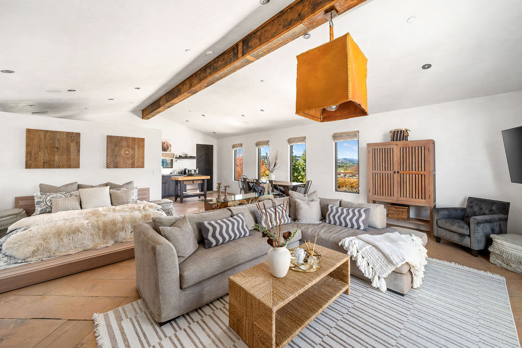The Vineyard House interior, view 49